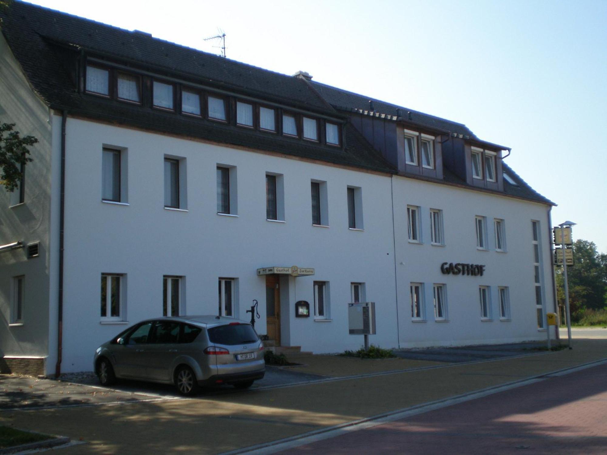 Gaestehaus Zur Kurve Цирндорф Екстериор снимка