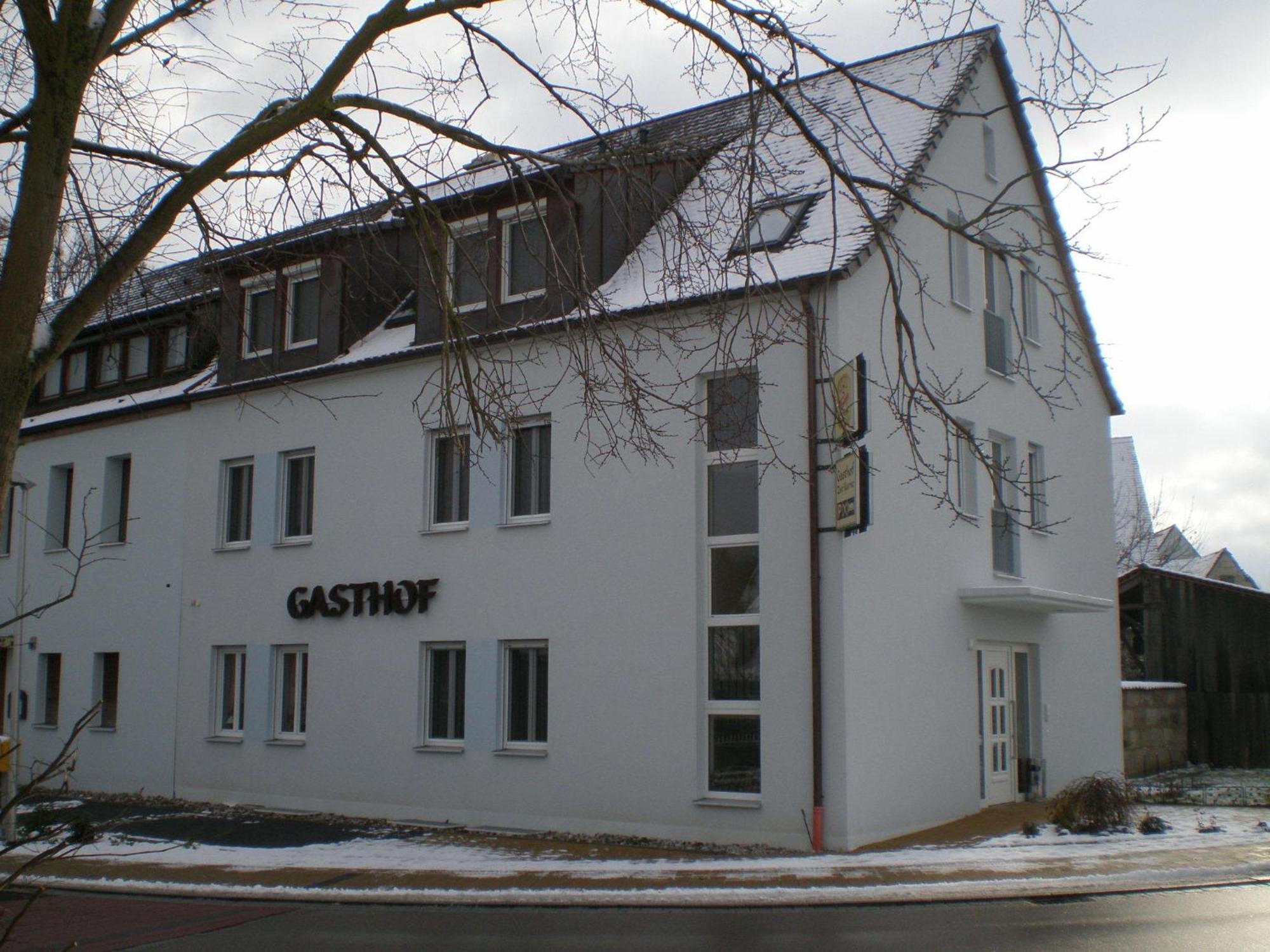 Gaestehaus Zur Kurve Цирндорф Екстериор снимка